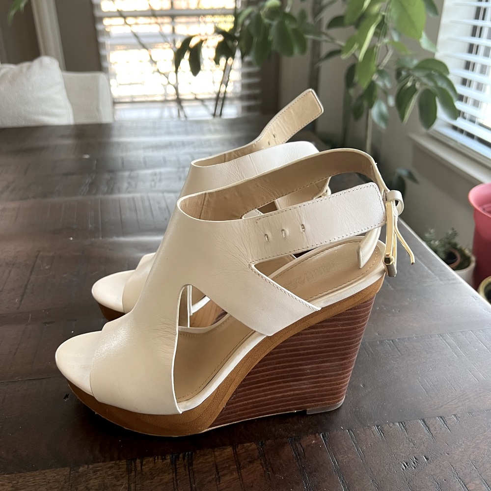 Michael Kors Wedge Sandals - 7
